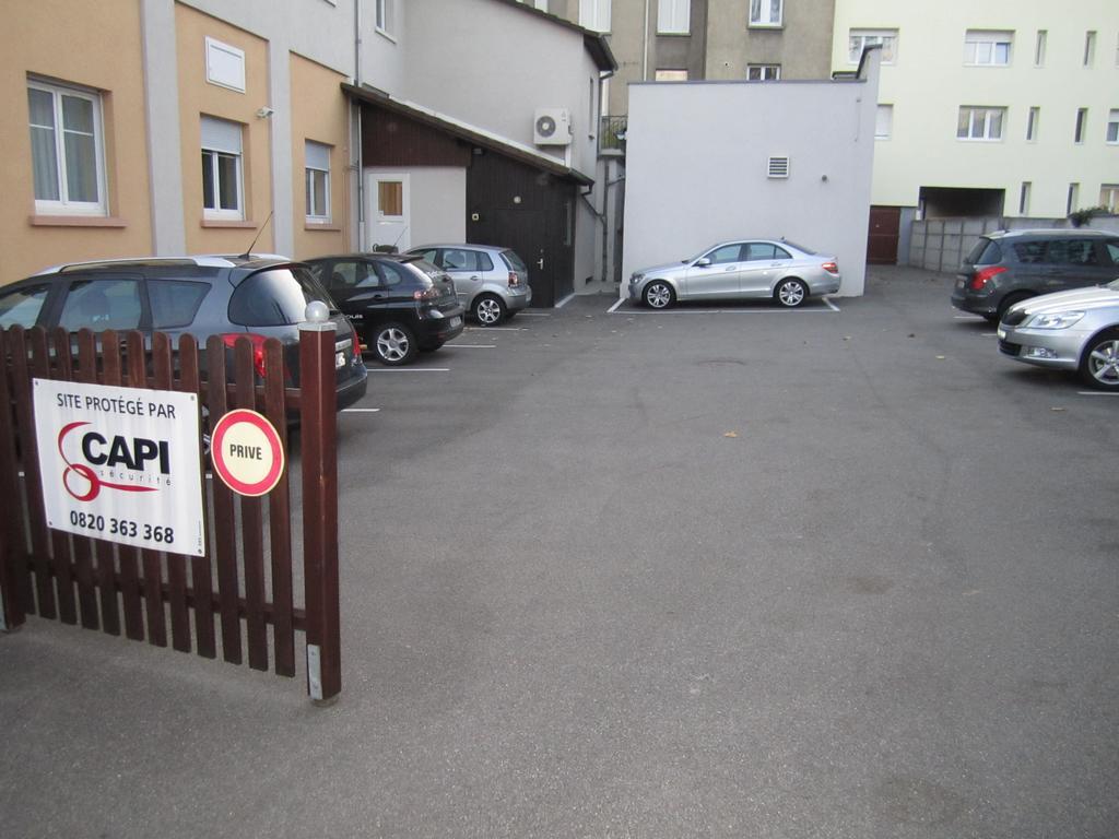 Hotel Berlioz Euroairport Basel - Mulhouse - Freiburg سا لووي المظهر الخارجي الصورة